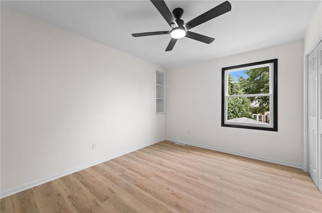 205 Johnston Parkway — photo 28