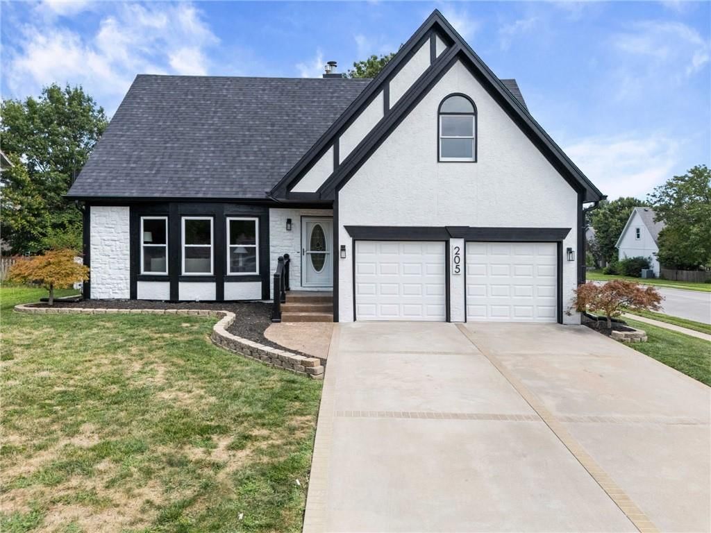 205 Johnston Parkway — photo 49