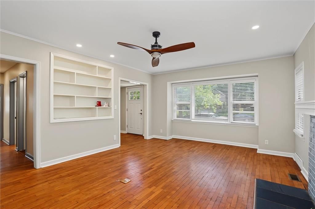 709 Illinois Street — photo 10