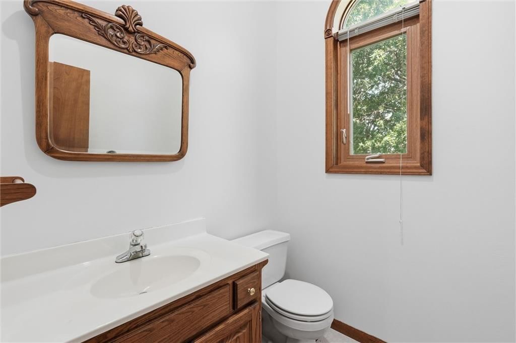 10610 Waverly Road — photo 30