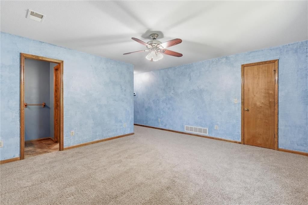 10610 Waverly Road — photo 43