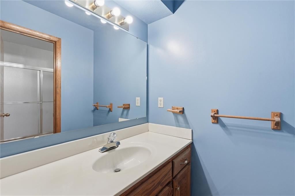 10610 Waverly Road — photo 44