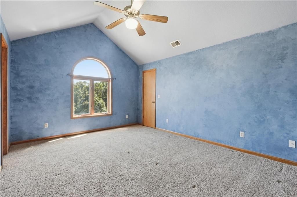 10610 Waverly Road — photo 45