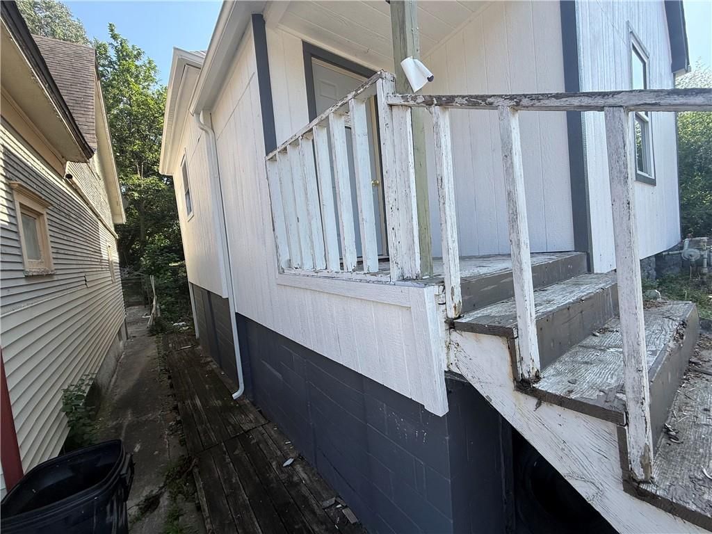 931 Sandusky Avenue — photo 2