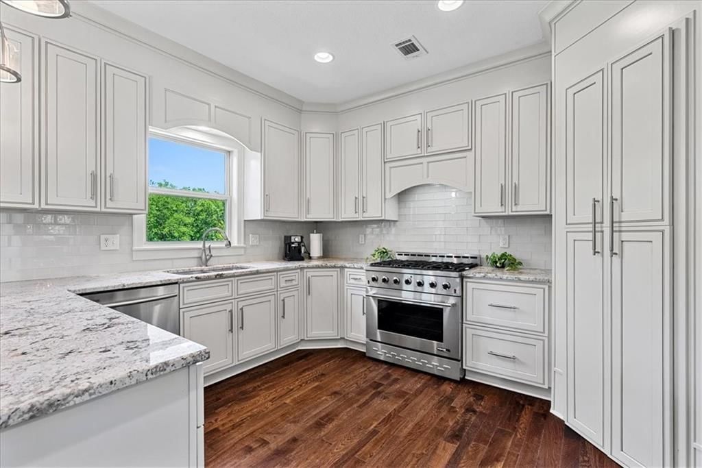 13768 Lookout Drive — photo 14