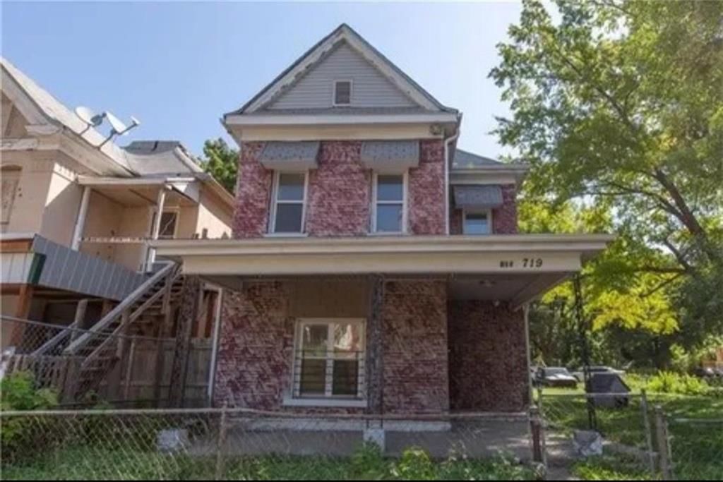 719 Indiana Avenue — photo 1