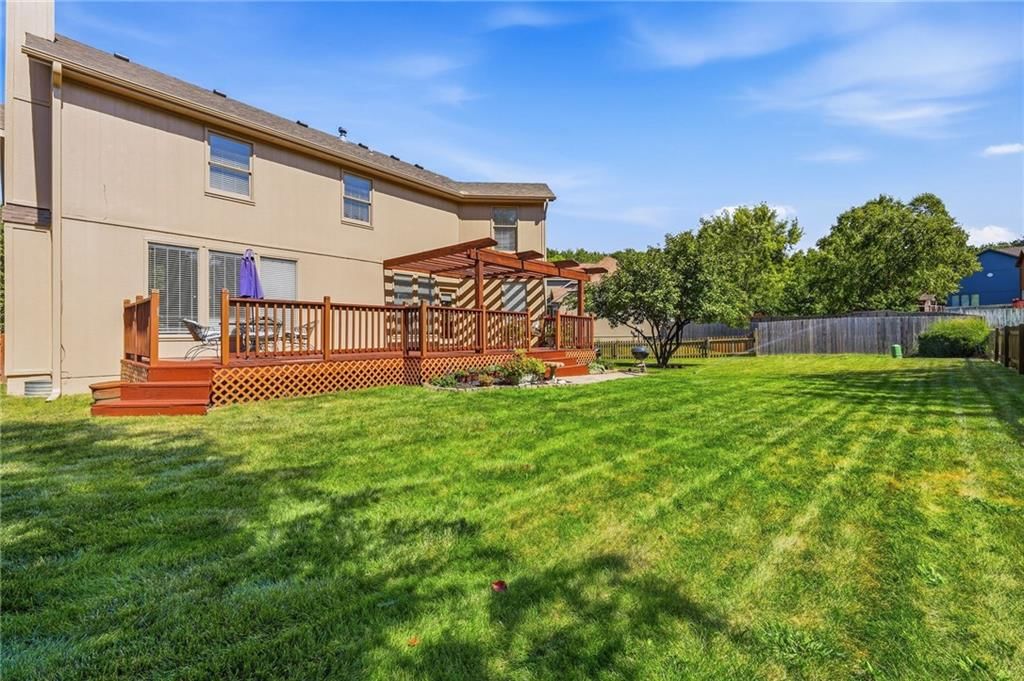 14642 S Hallet Street — photo 11