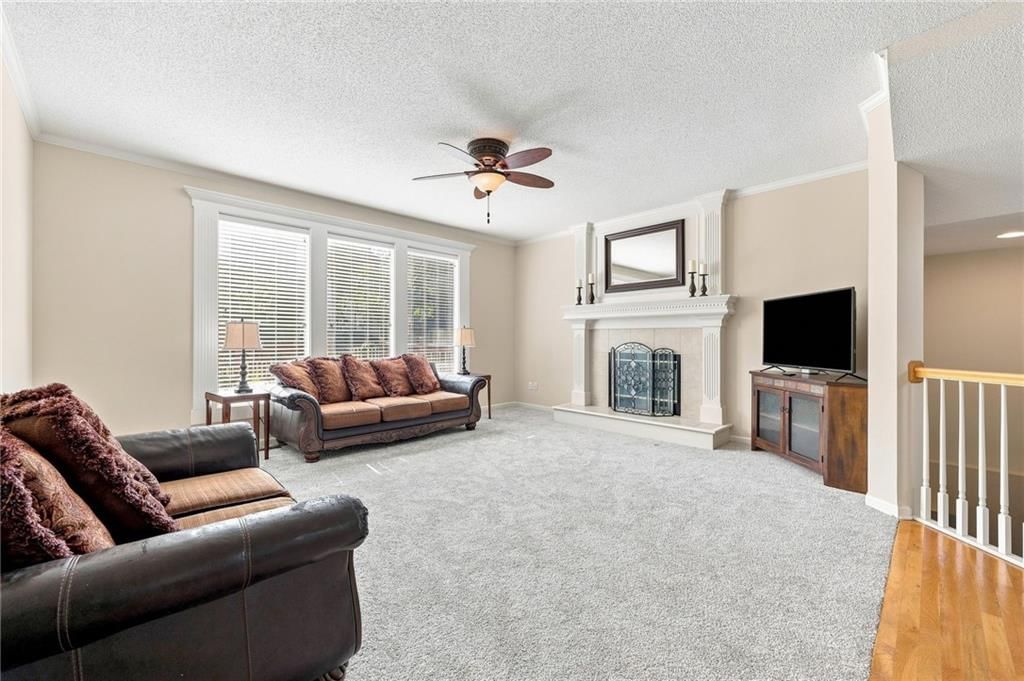 14642 S Hallet Street — photo 34