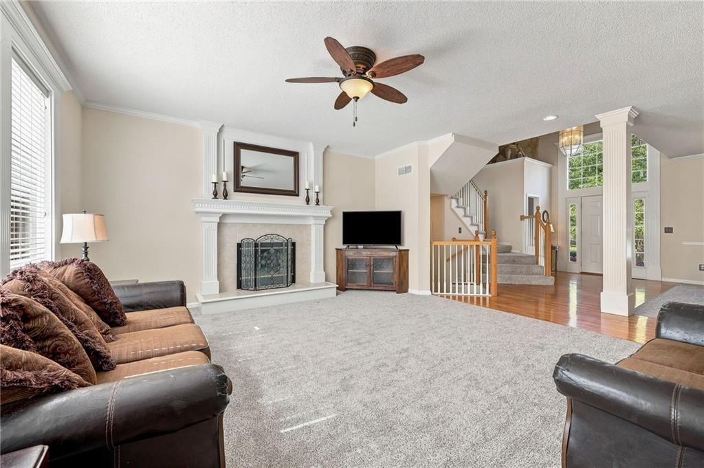 14642 S Hallet Street — photo 35