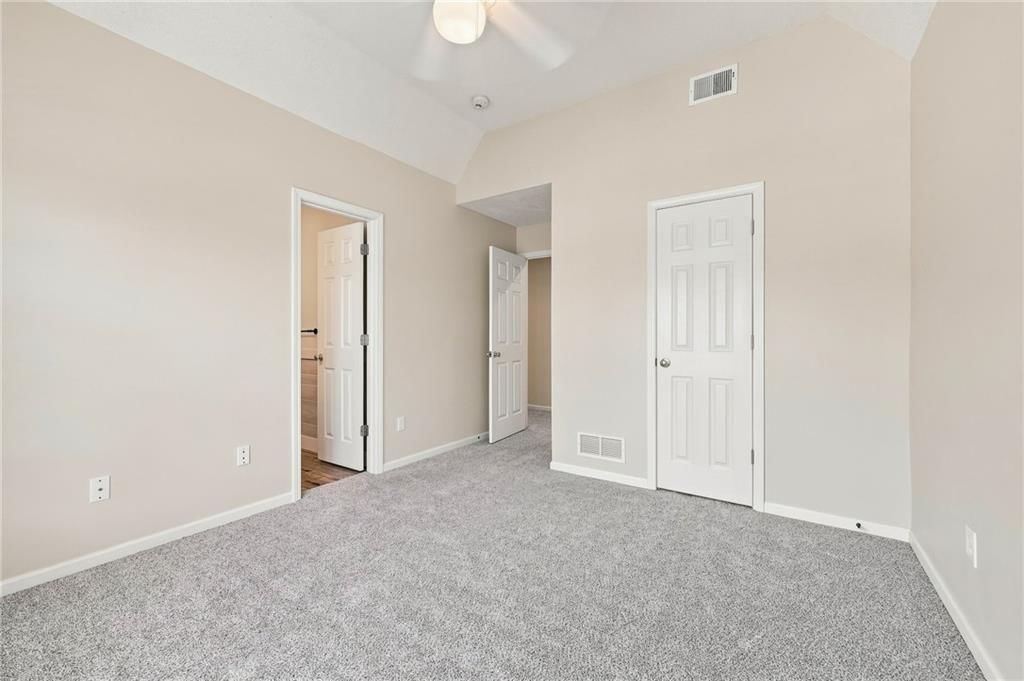 14642 S Hallet Street — photo 54