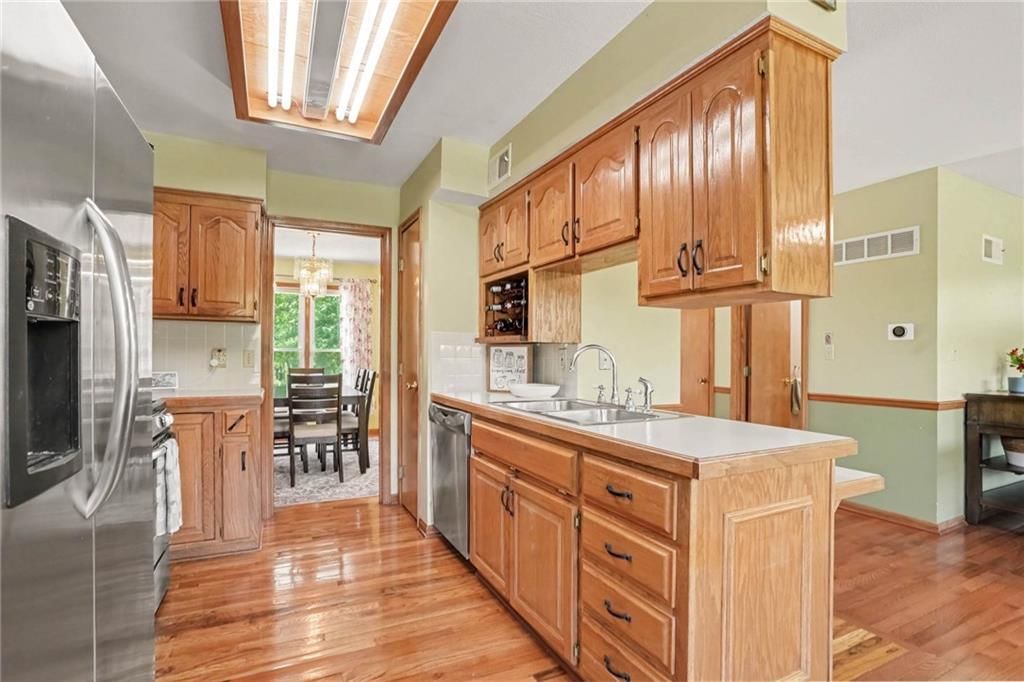 22590 McIntyre Road — photo 15