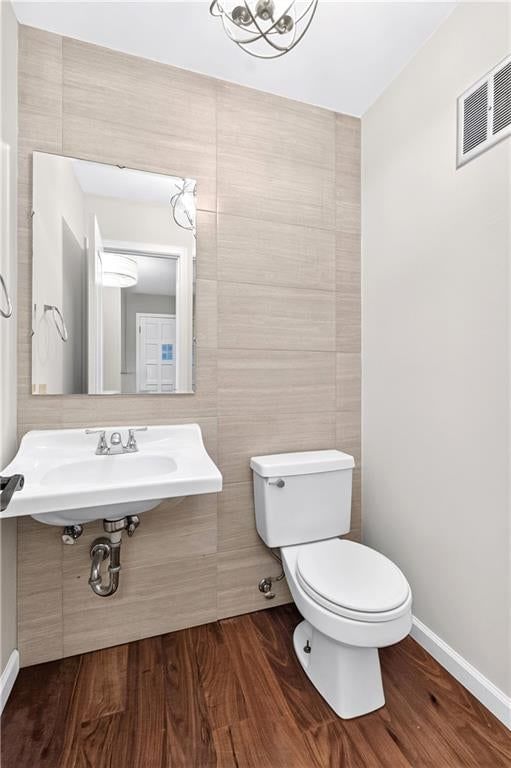 7621 W 102nd Street — photo 10