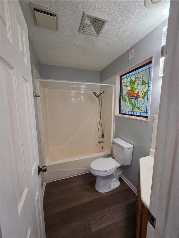 1006 W Maple Avenue — photo 17