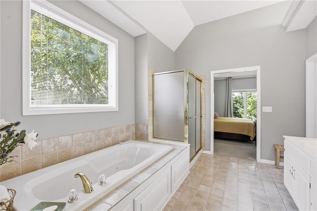 7645 W 149th Street — photo 3