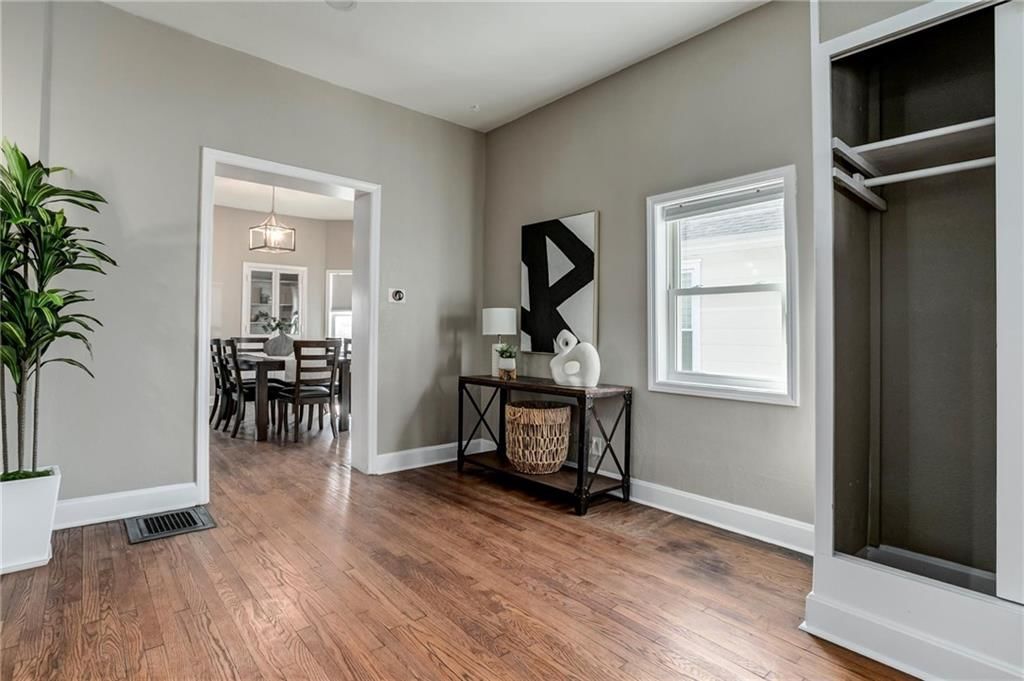 3139 Mcgee Street — photo 3