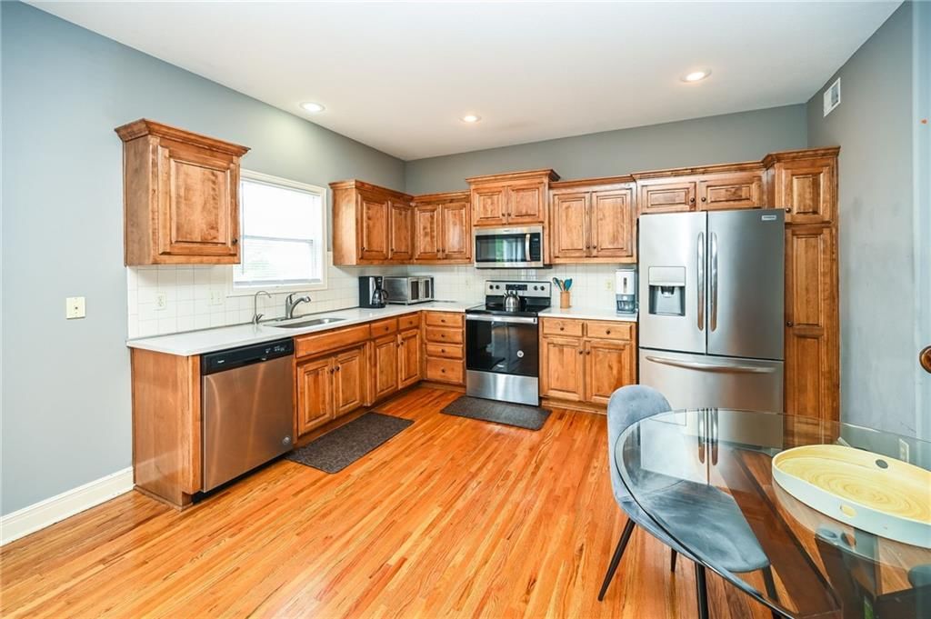 8604 NE 75TH Terrace — photo 3