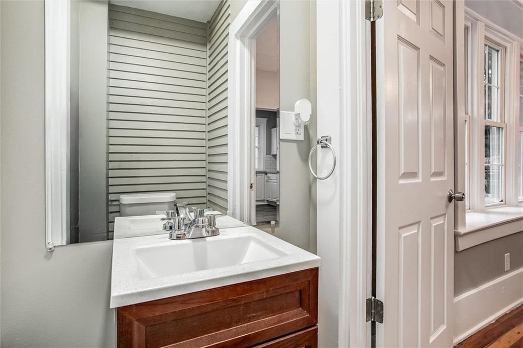 3201 Mcgee Street — photo 14