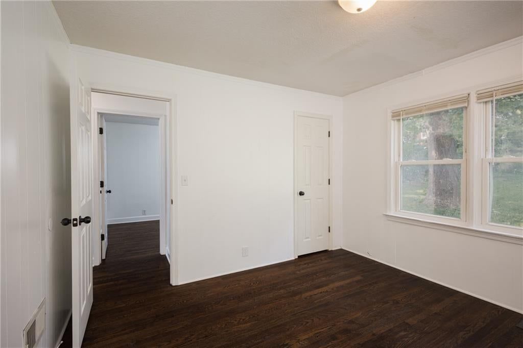 514 S Ralston Avenue — photo 22