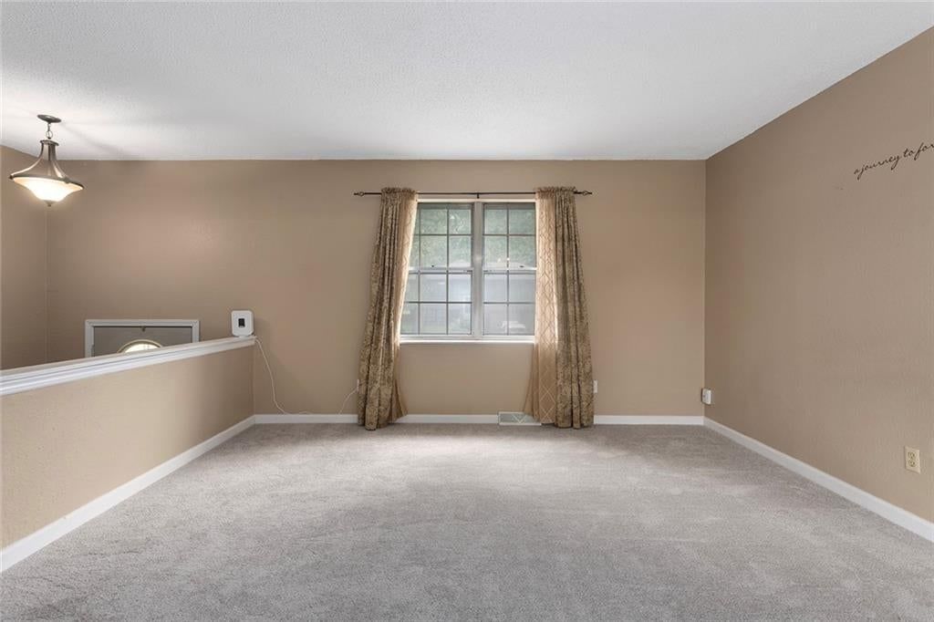 SW Rockwood Street — photo 17