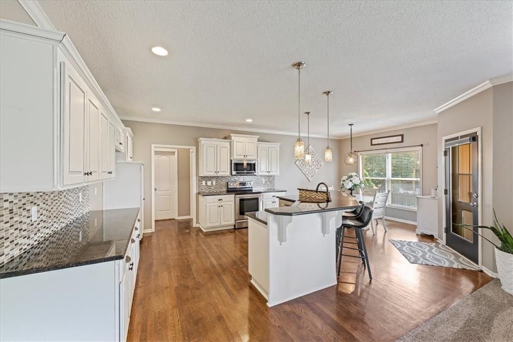 2359 SW Eagle View Drive — photo 5