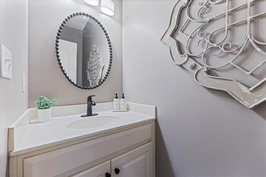 2359 SW Eagle View Drive — photo 13
