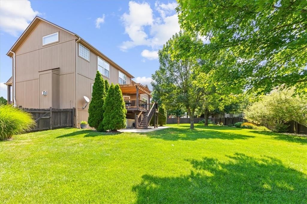 2359 SW Eagle View Drive — photo 33