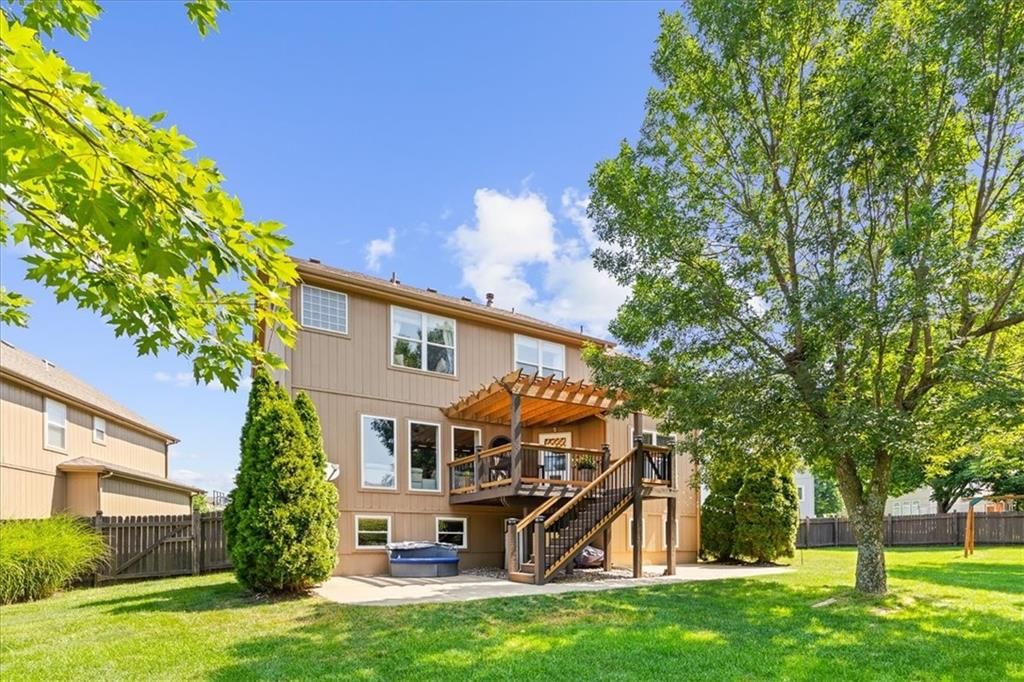 2359 SW Eagle View Drive — photo 35