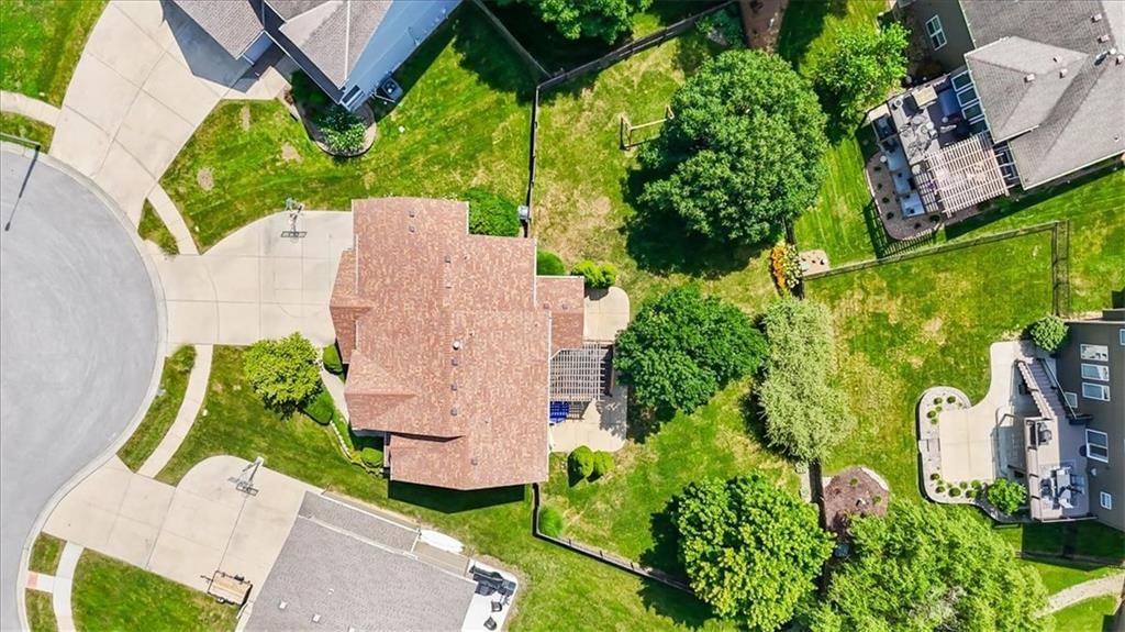 2359 SW Eagle View Drive — photo 39