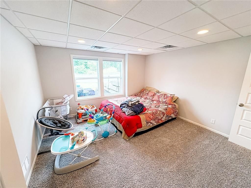 4716 Redwood Street — photo 23