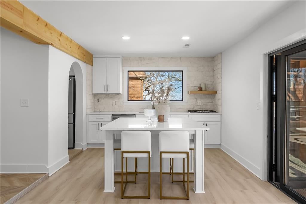 22500 Lakeview Point — photo 13