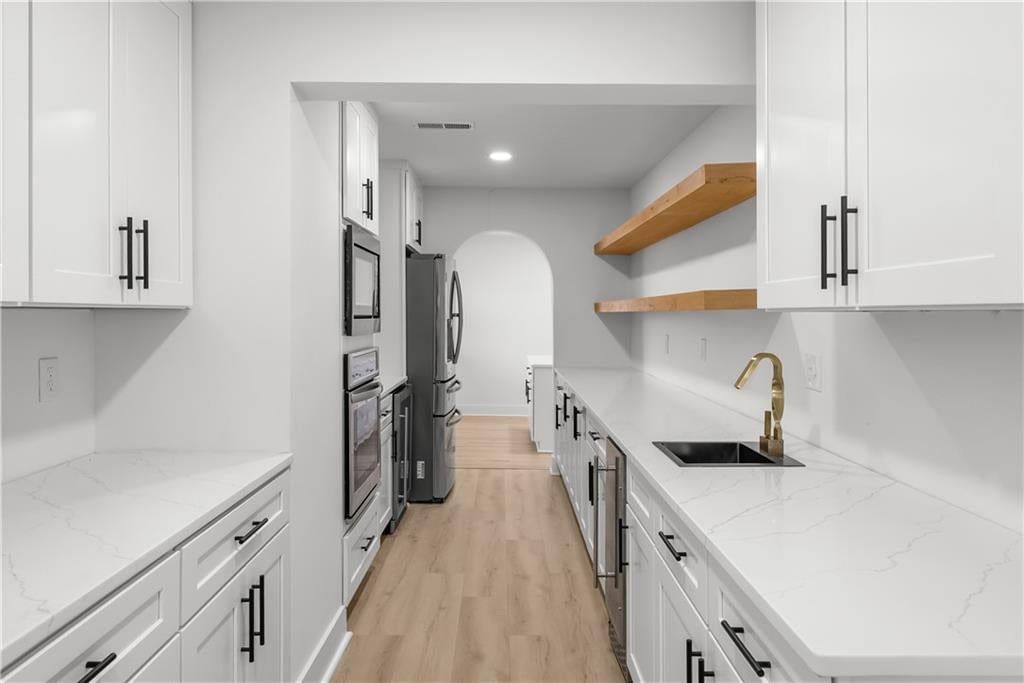 22500 Lakeview Point — photo 17