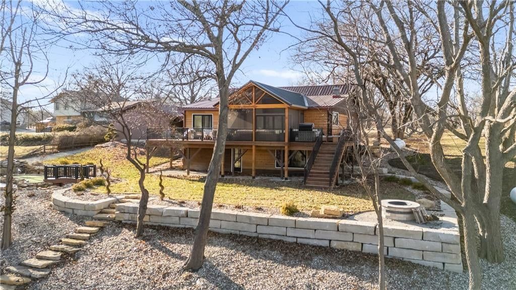 22500 Lakeview Point — photo 42
