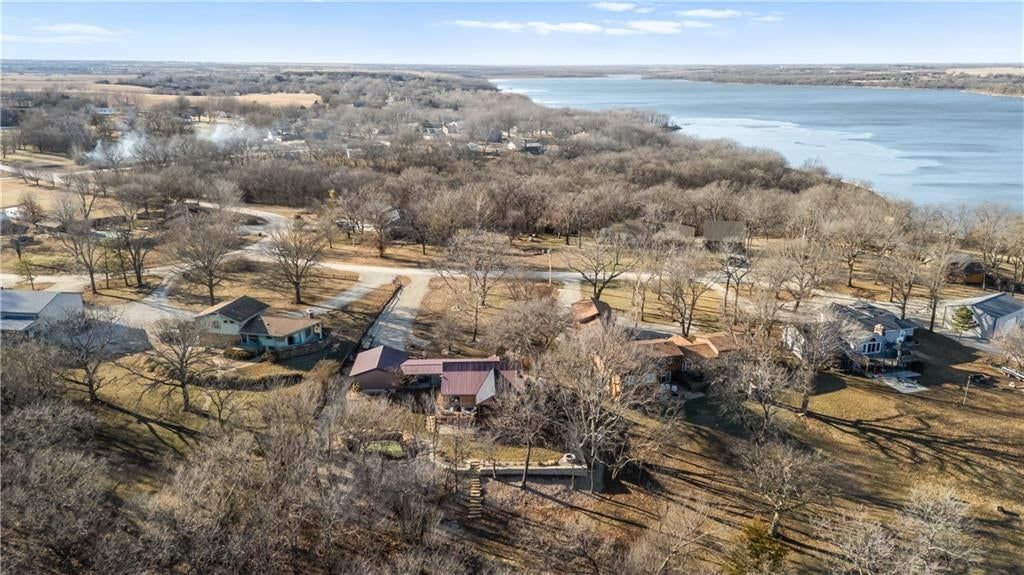 22500 Lakeview Point — photo 53
