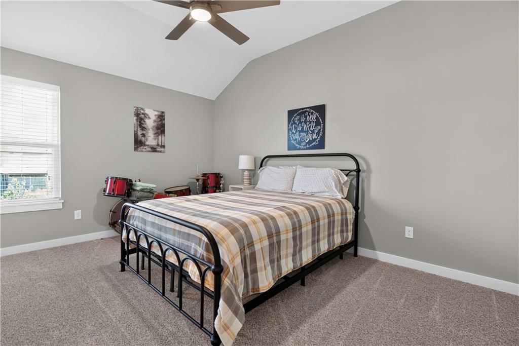 11414 Bluestem Drive — photo 38