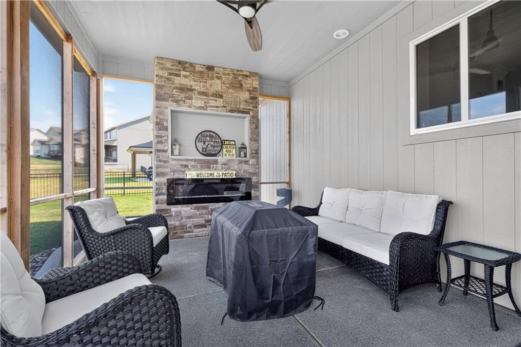 11414 Bluestem Drive — photo 53