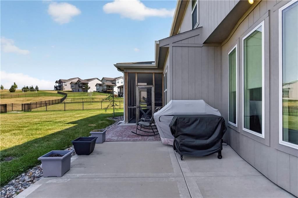 11414 Bluestem Drive — photo 55