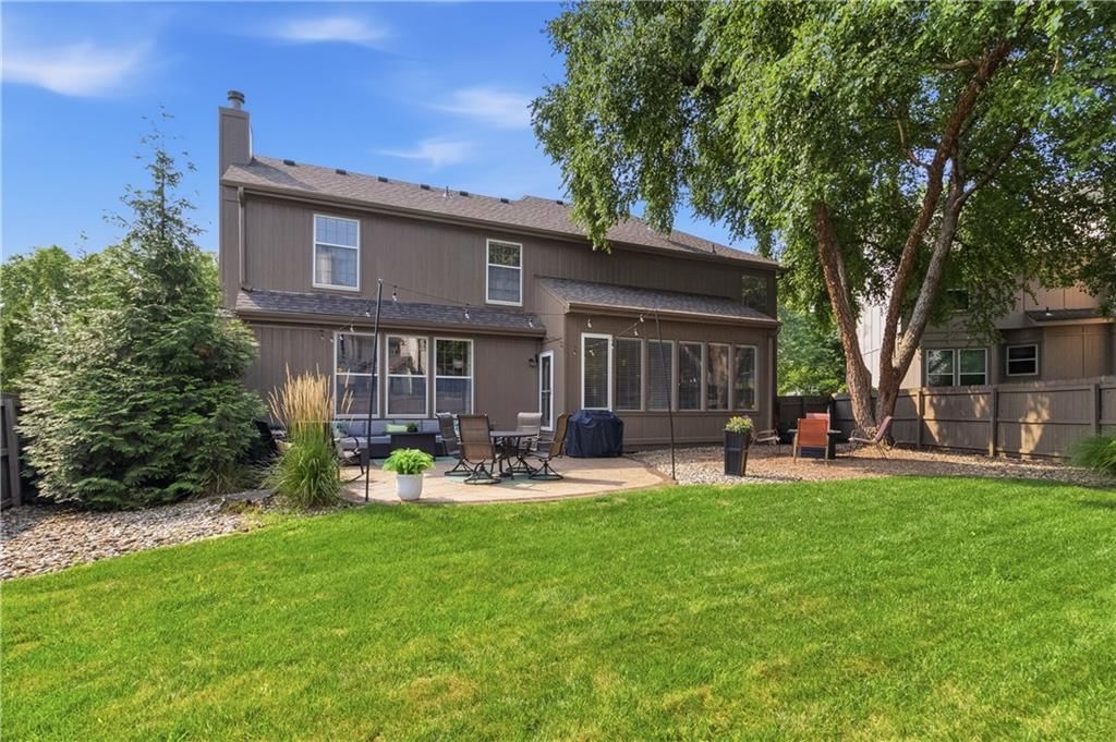 9104 W 131st Terrace — photo 43