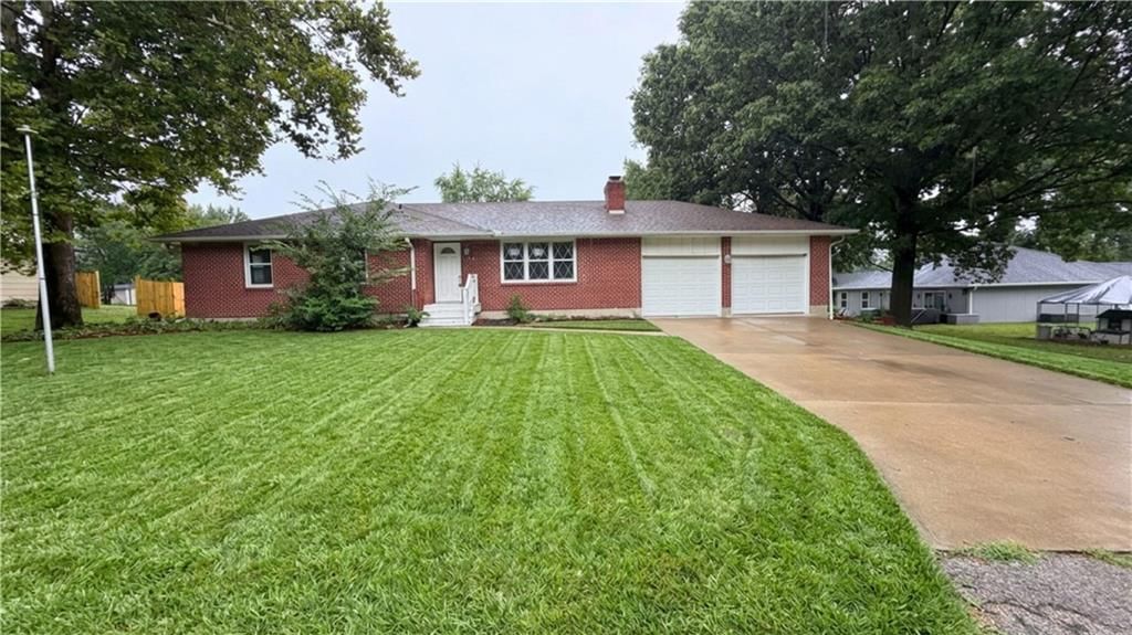 433 E Elm Street — photo 1