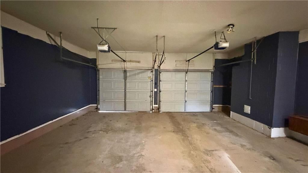 433 E Elm Street — photo 19