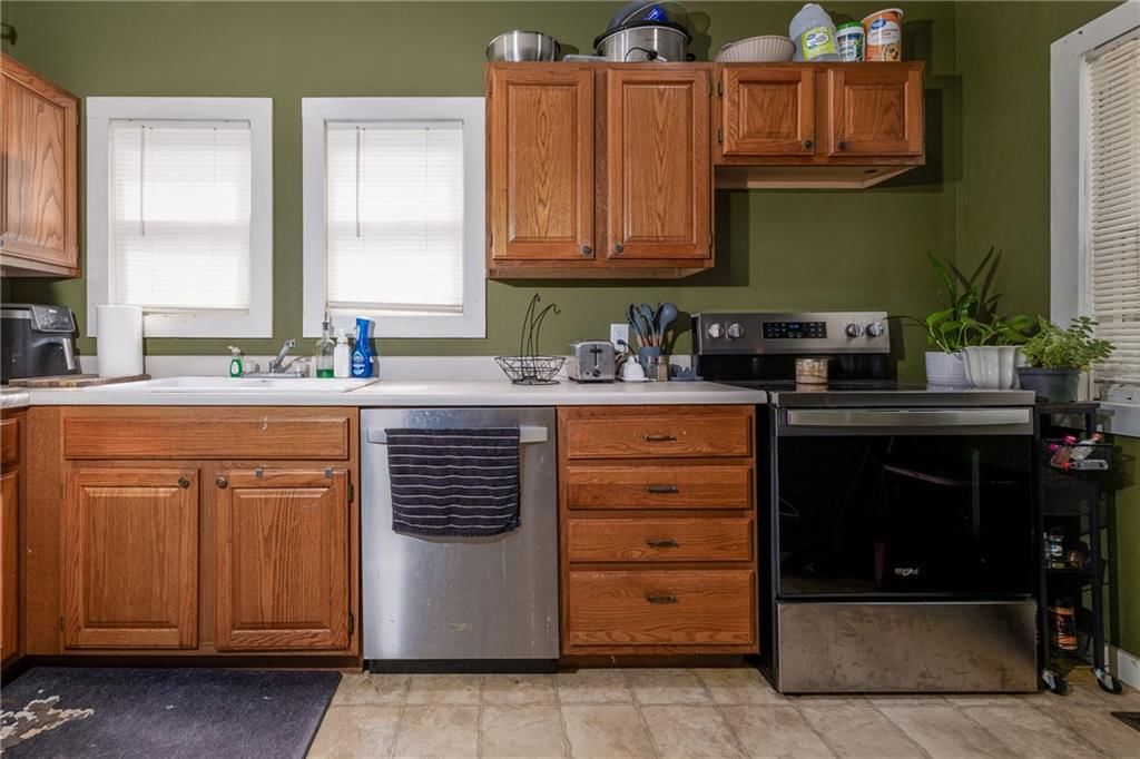 529 W Forest Street — photo 12