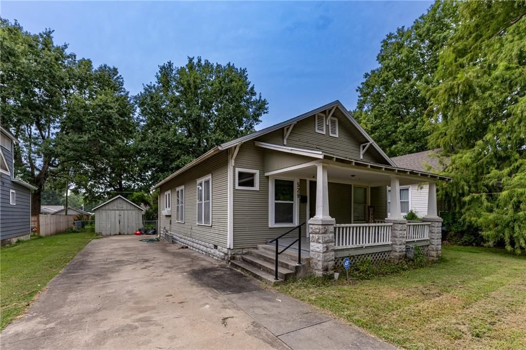 529 W Forest Street — photo 24