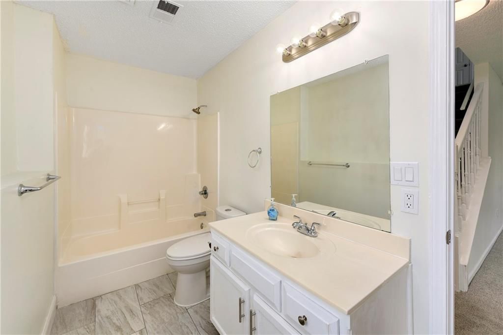 916 Lewis Drive — photo 26