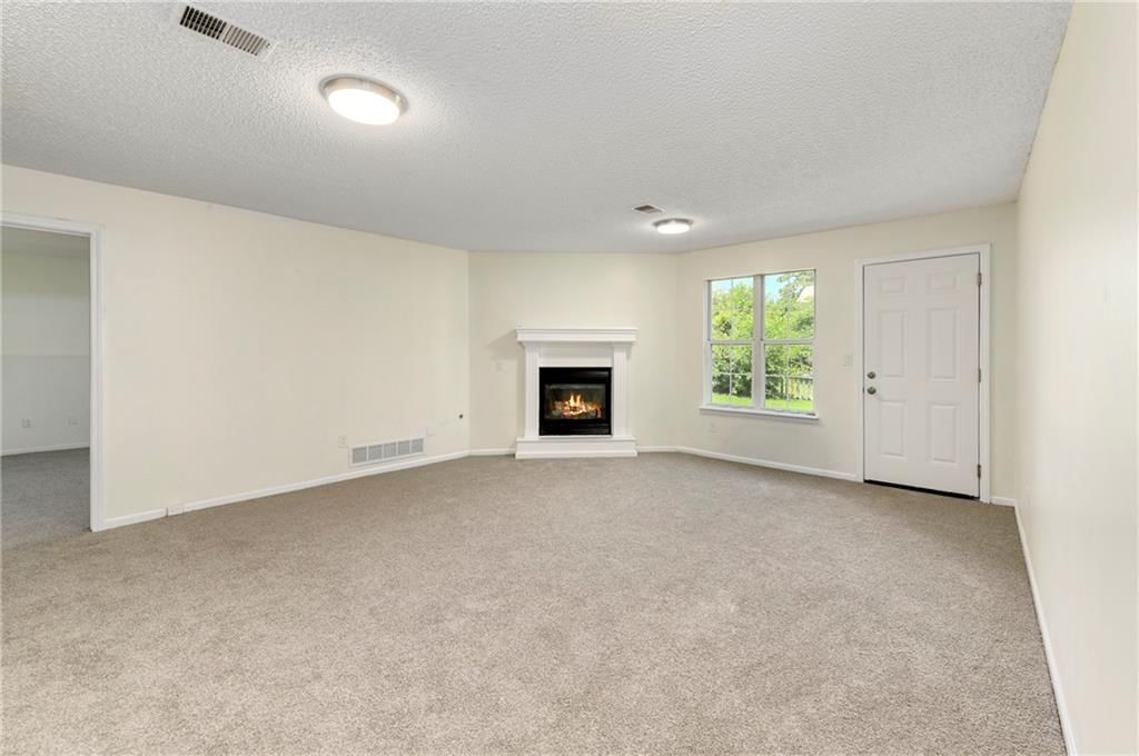 916 Lewis Drive — photo 29