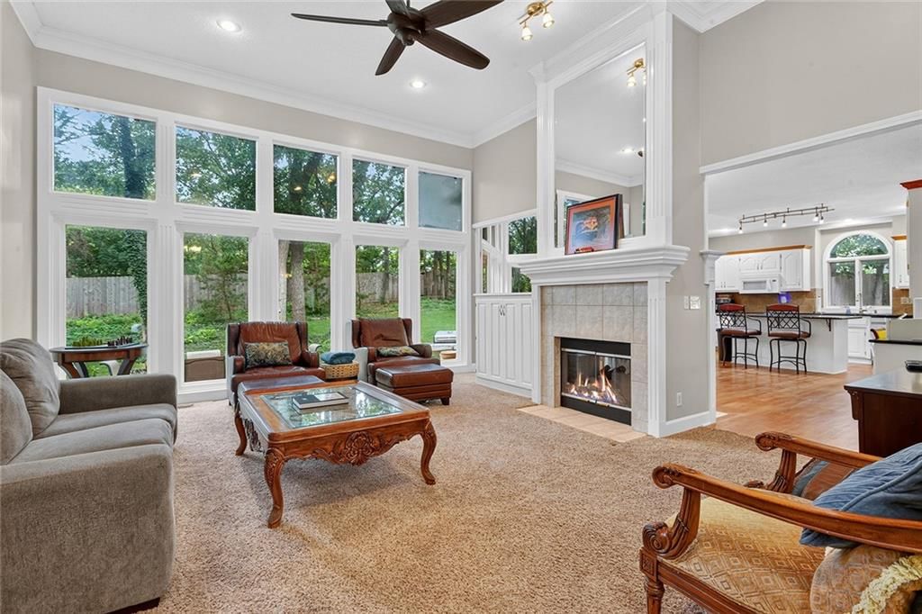 7560 Eicher Drive — photo 7