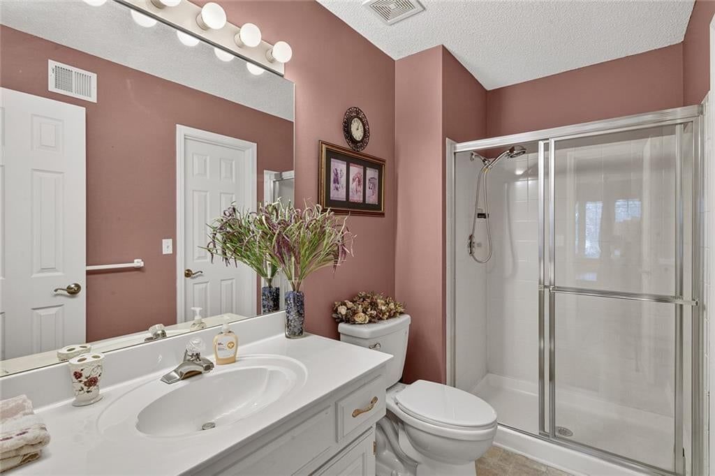 7560 Eicher Drive — photo 25