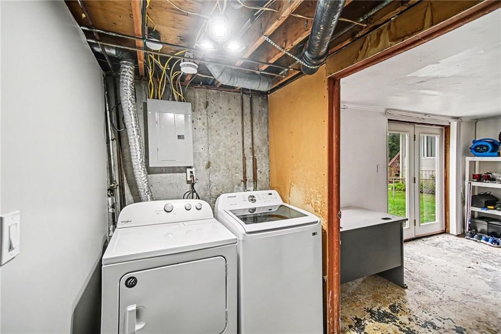 8812 N OAK Trafficway — photo 25