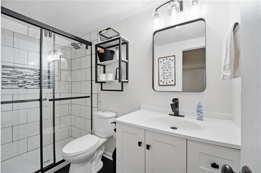 7411 N Tipton Avenue — photo 35