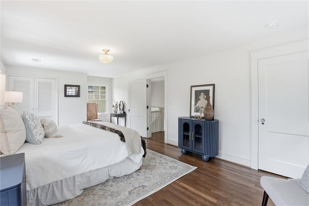 6021 Wornall Road — photo 30