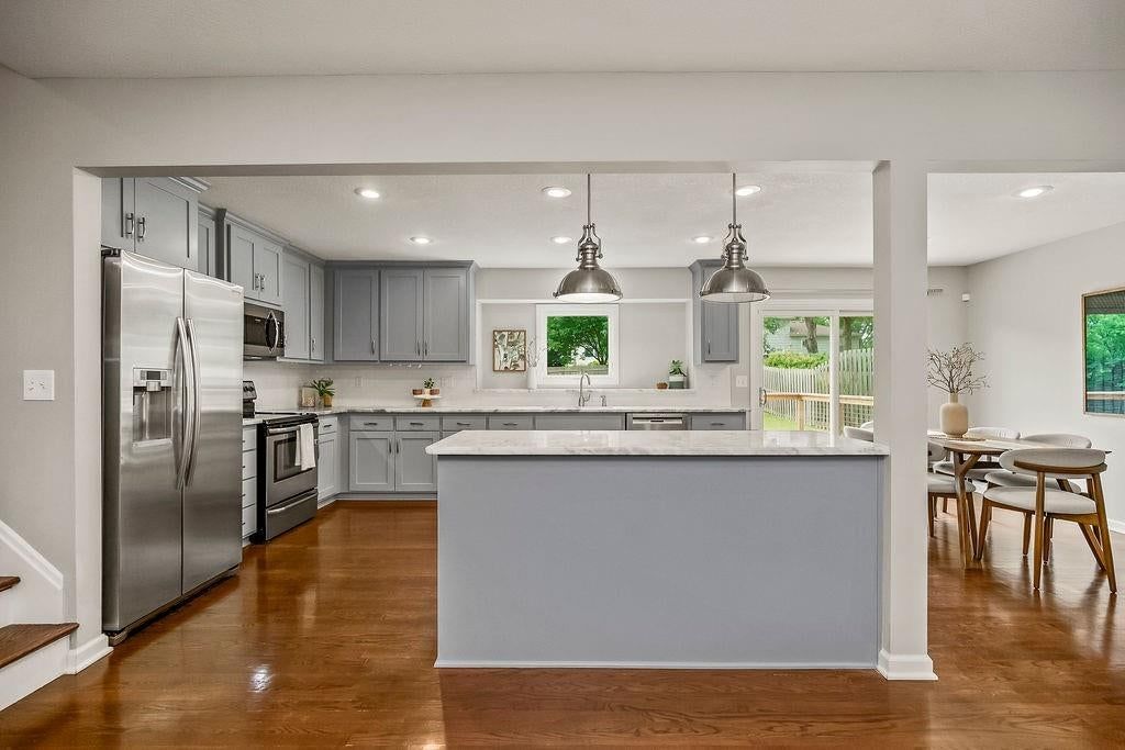 9924 Briar Drive — photo 8