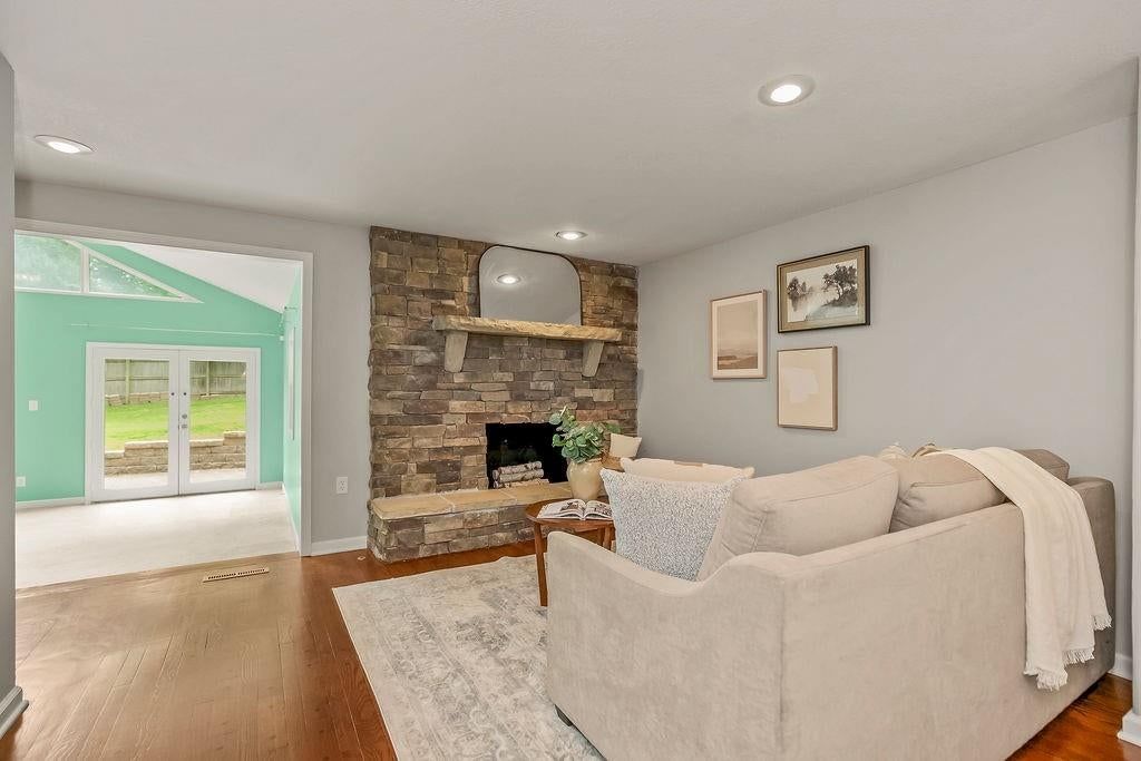9924 Briar Drive — photo 13